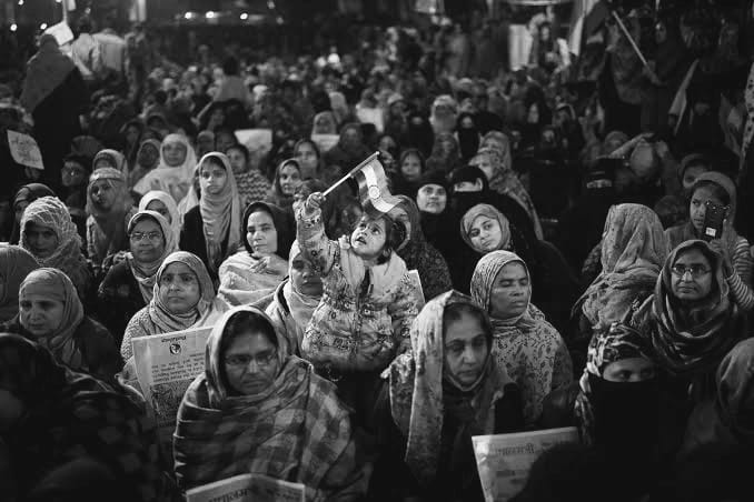 Showing unity through protests. #womenprotesters