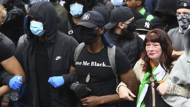 London violent over protests