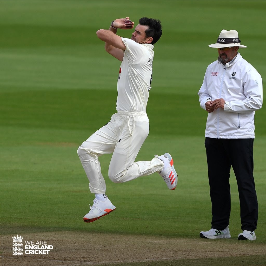 England sends Pakistan to follow-on on Day 4