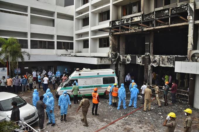 Fire at Vijayawada COVID facility kills seven