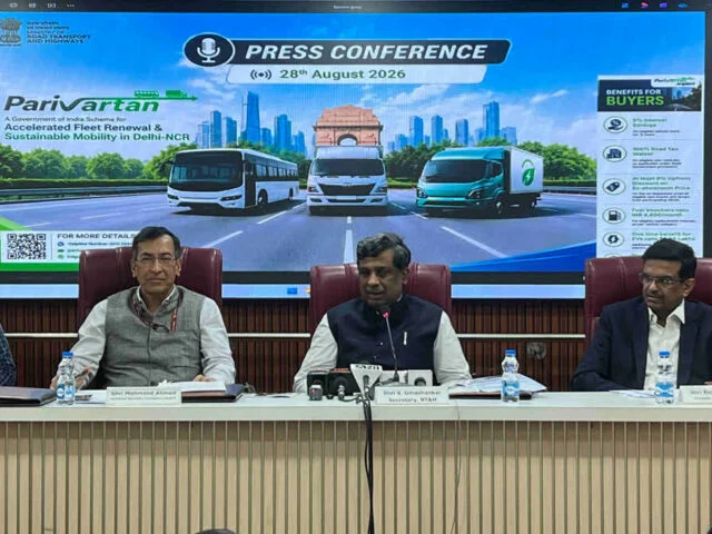 Parivartan Scheme Transport Mela at Burari on 28 October