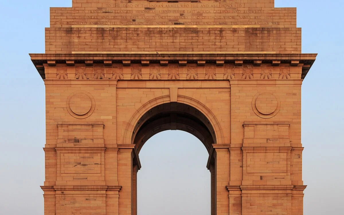 India Gate in New Delhi on a clear day