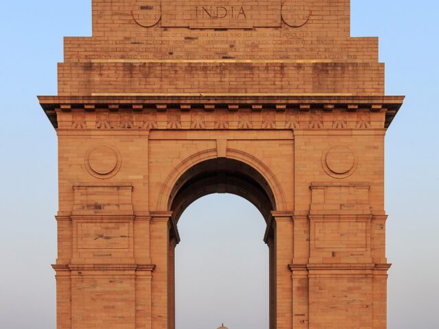 Delhi Stays Dry Till October 25 as Days Warm Up, Says IMD