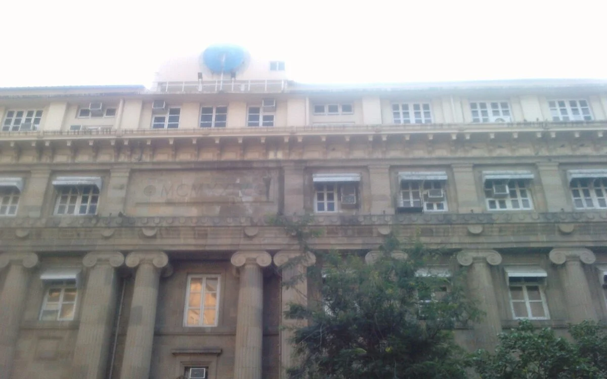 State Bank of India Mumbai main branch building