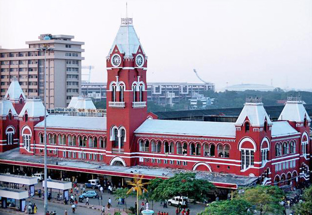 Heavy Rain Lashes Chennai as IMD Keeps Tamil Nadu on Alert Till Oct 23