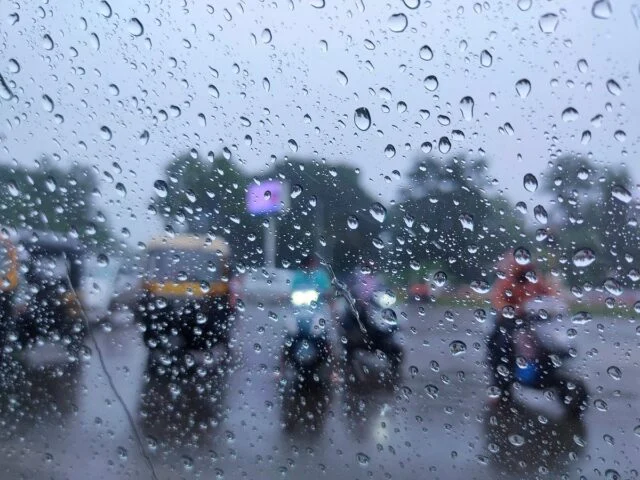 Tamil Nadu Rain Today: Yellow Alert for 17 Districts Including Chennai