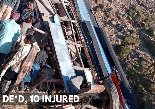 Bus Falls Into Gorge in Udhampur’s Ramnagar Area; Two Dead, Many Hurt