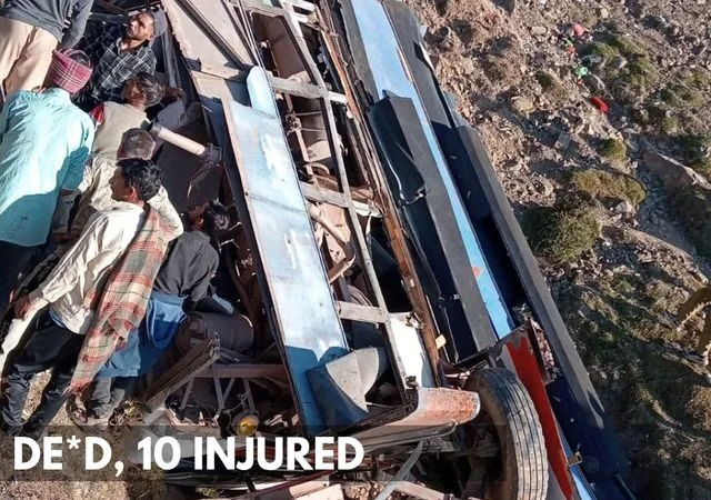 Bus Falls Into Gorge in Udhampur’s Ramnagar Area; Two Dead, Many Hurt